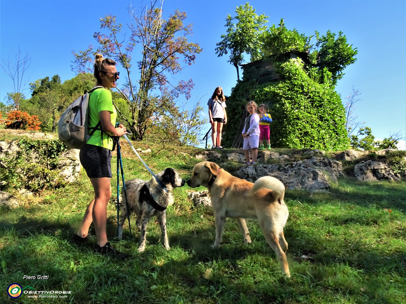 55 Al bel roccolo di Cassarielli bell'incontro ravvicinato per Nina.JPG